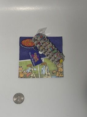 Hasbro Garfield hand rolled comic strip 1999 bracelet collectible